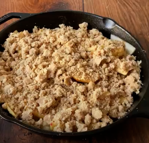 Cast-Iron Apple Pear Crisp – Calhoun Bend Mill